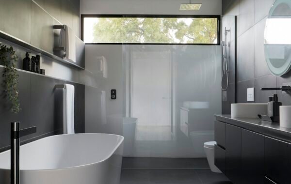 Lavington Gardens – Modern 5-Bed Villa